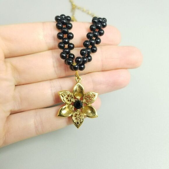 Vintage 1928 Flower Pendant and Black Beaded Necklace with Adjustable Clasp - Picture 1 of 8